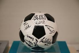 特别感谢UFC选手安东尼·埃尔南德斯今晚亲临现场！🤝